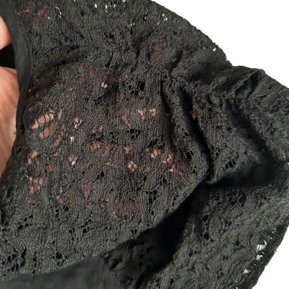 Kimchi Blue Urban Outfitters Black Lace Button Front Short Sleeve Top Size L - Picture 5 of 8